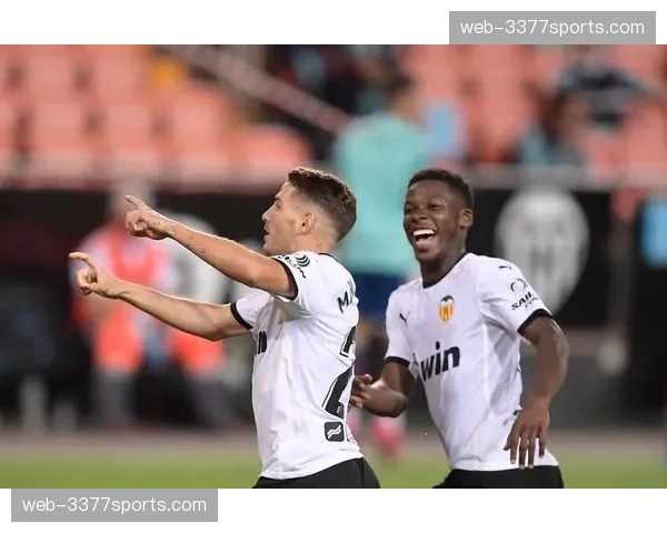 从门线悬案到VAR确认：解析巴列卡诺对阵奥萨苏纳一役的制胜进球全过程