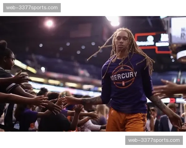 深度解析：菲尼克斯水星队新进攻体系的早期训练营呈现